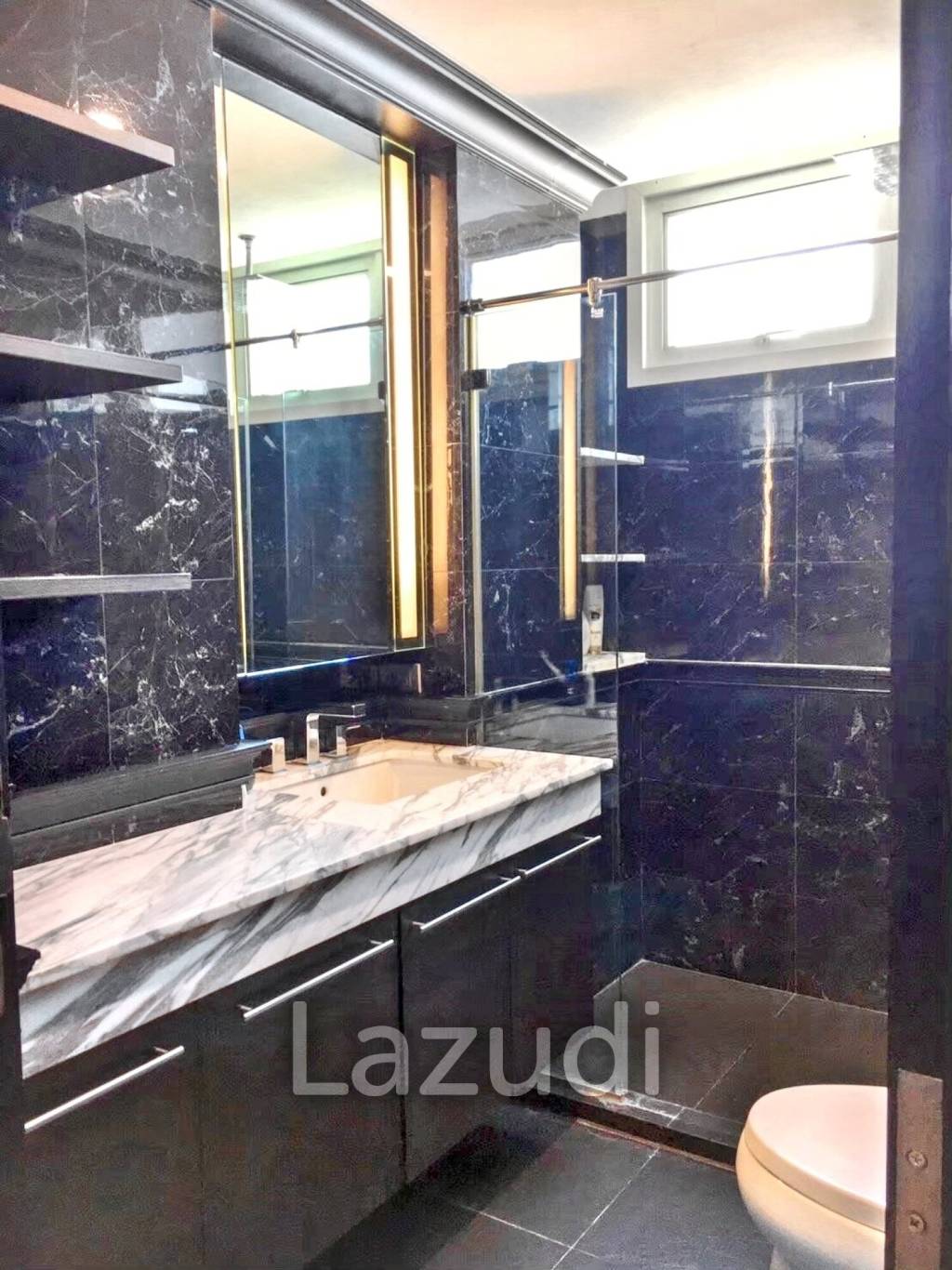 3 Bed 3 Bath 133 SQ.M Baan Siri 31 Condominium