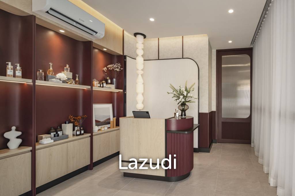 Luxury Home Office in Khlong Toei Nuea Bangkok