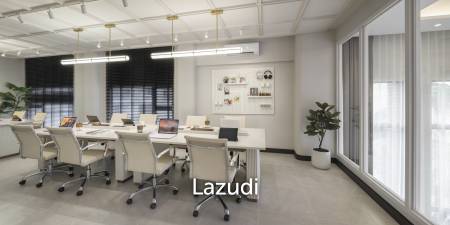 Luxury Home Office in Khlong Toei Nuea Bangkok