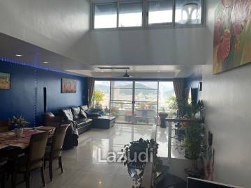 Stunning 3-Bedroom Townhouse with Sea Views Near Patong Beach