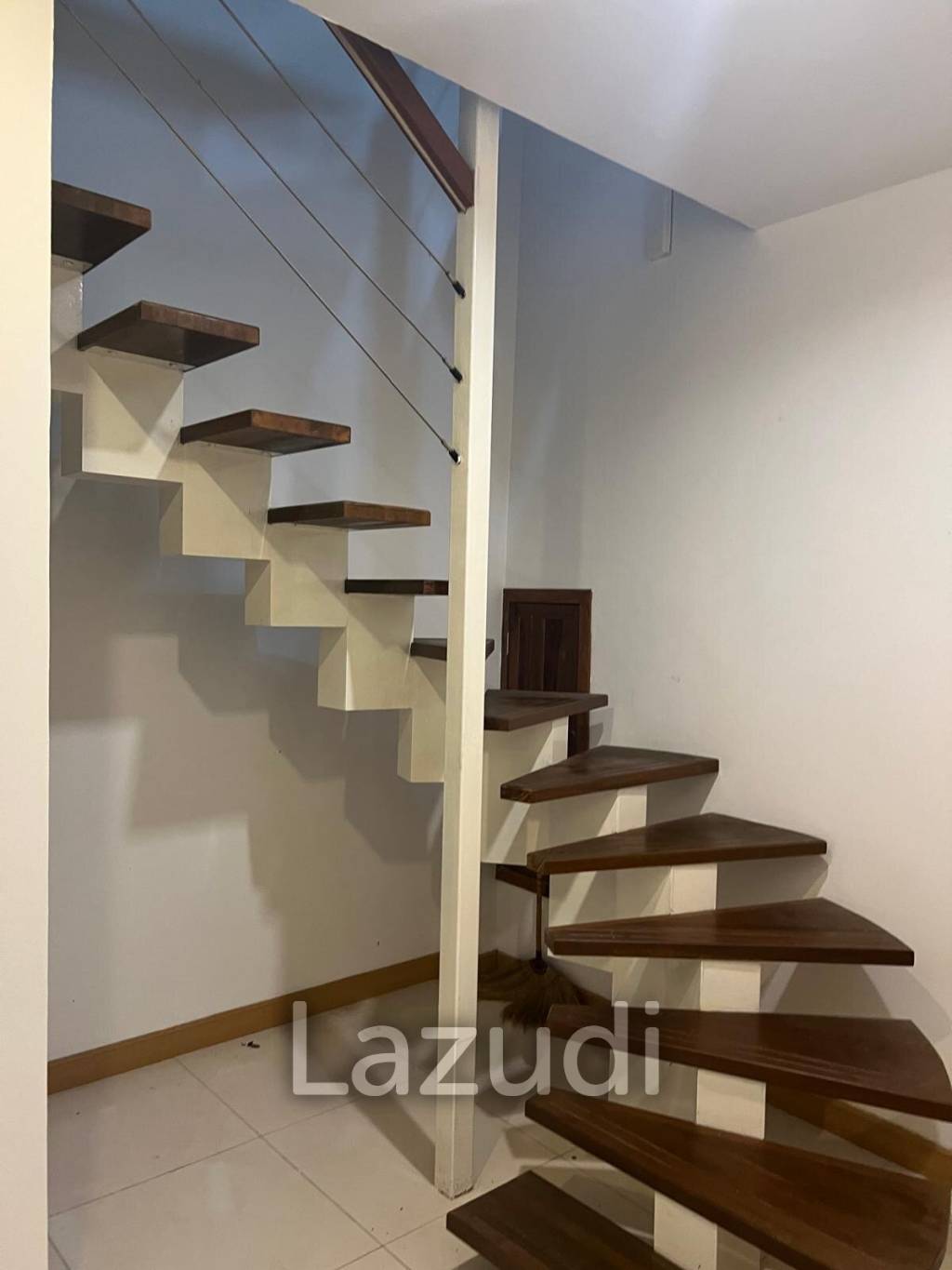 Stunning 3-Bedroom Townhouse with Sea Views Near Patong Beach
