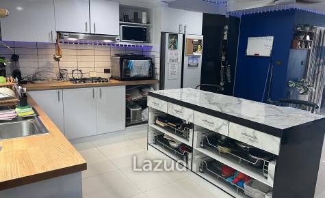 Stunning 3-Bedroom Townhouse with Sea Views Near Patong Beach