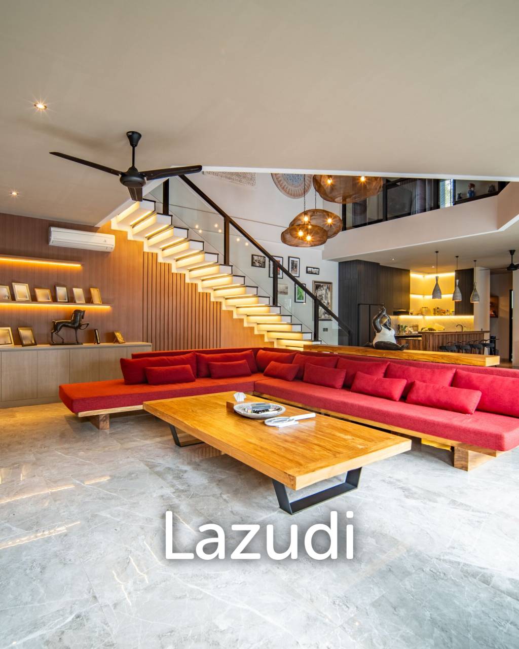 Luxurious 3-Bedroom Villa with Panoramic Mountain Views