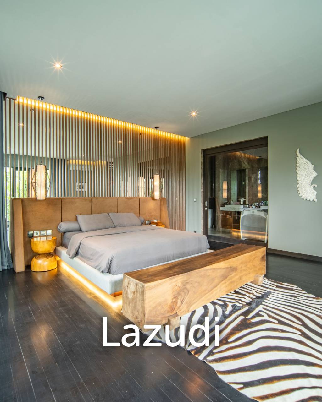 Luxurious 3-Bedroom Villa with Panoramic Mountain Views