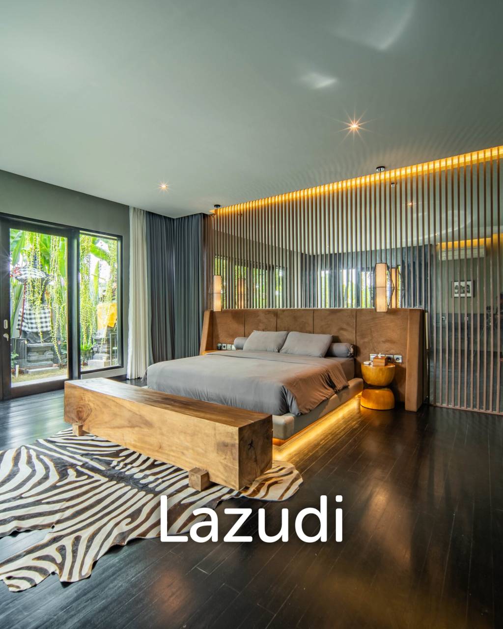 Luxurious 3-Bedroom Villa with Panoramic Mountain Views