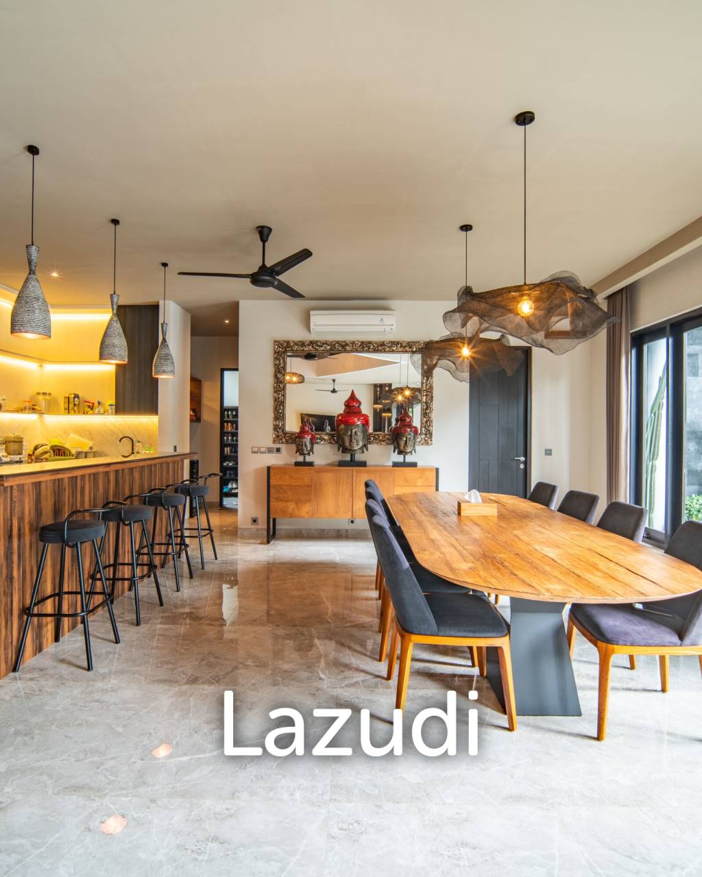 Luxurious 3-Bedroom Villa with Panoramic Mountain Views