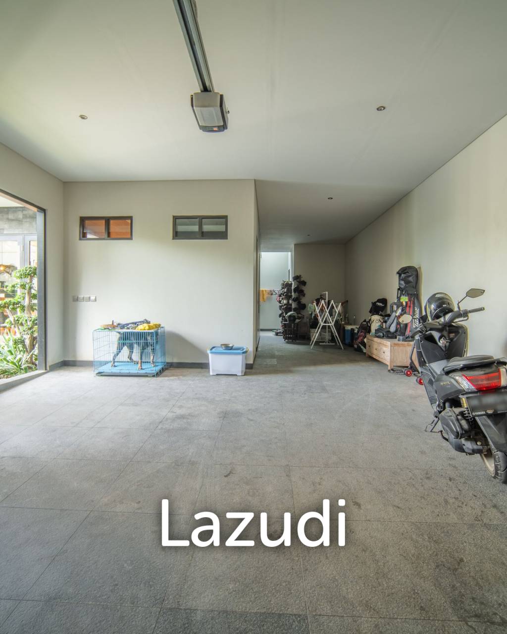 Luxurious 3-Bedroom Villa with Panoramic Mountain Views