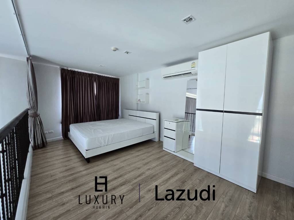 Duplex 2 Bedroom 2 Bathroom Condo On the Highest Floor