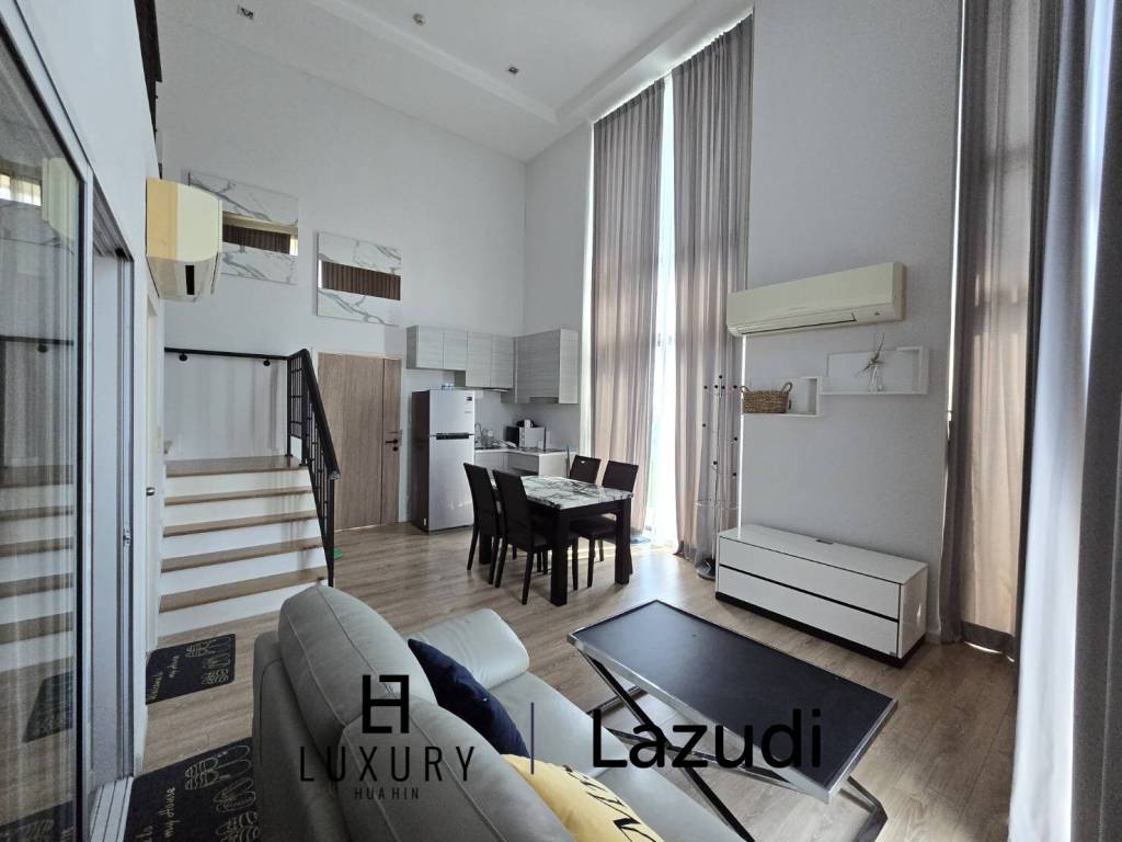 Duplex 2 Bedroom 2 Bathroom Condo On the Highest Floor