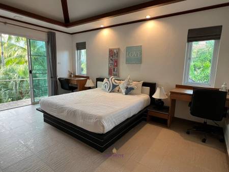 3- Bedroom Pool Villa Near Bangtao Beach