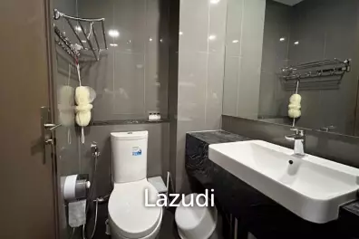 1 Bedroom 1 Bathroom 32 SQ.M Ashton Chula-Silom