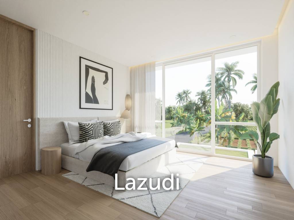 CONTEMPORARY VILLA WITH OCEAN & RICE FIELD VIEWS IN SESEH