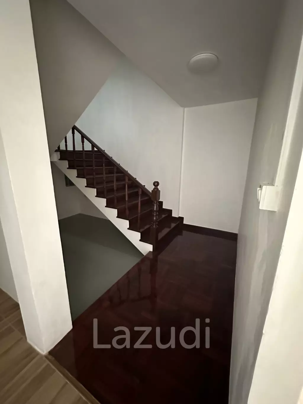 Luxury Home Office for rent in Sathorn - Yen Akart
