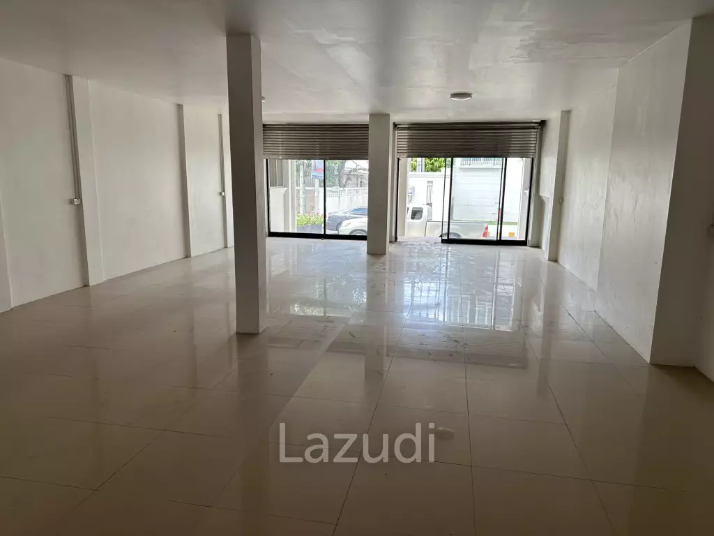 Luxury Home Office for rent in Sathorn - Yen Akart