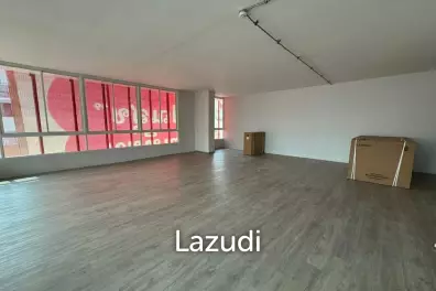New Commercial Building for sale in Makkasan
