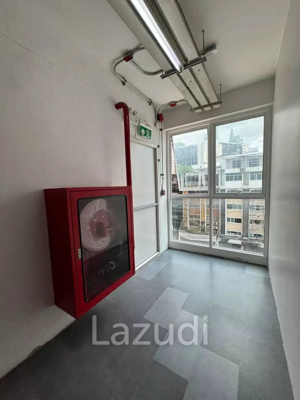 New Commercial Building for sale in Makkasan