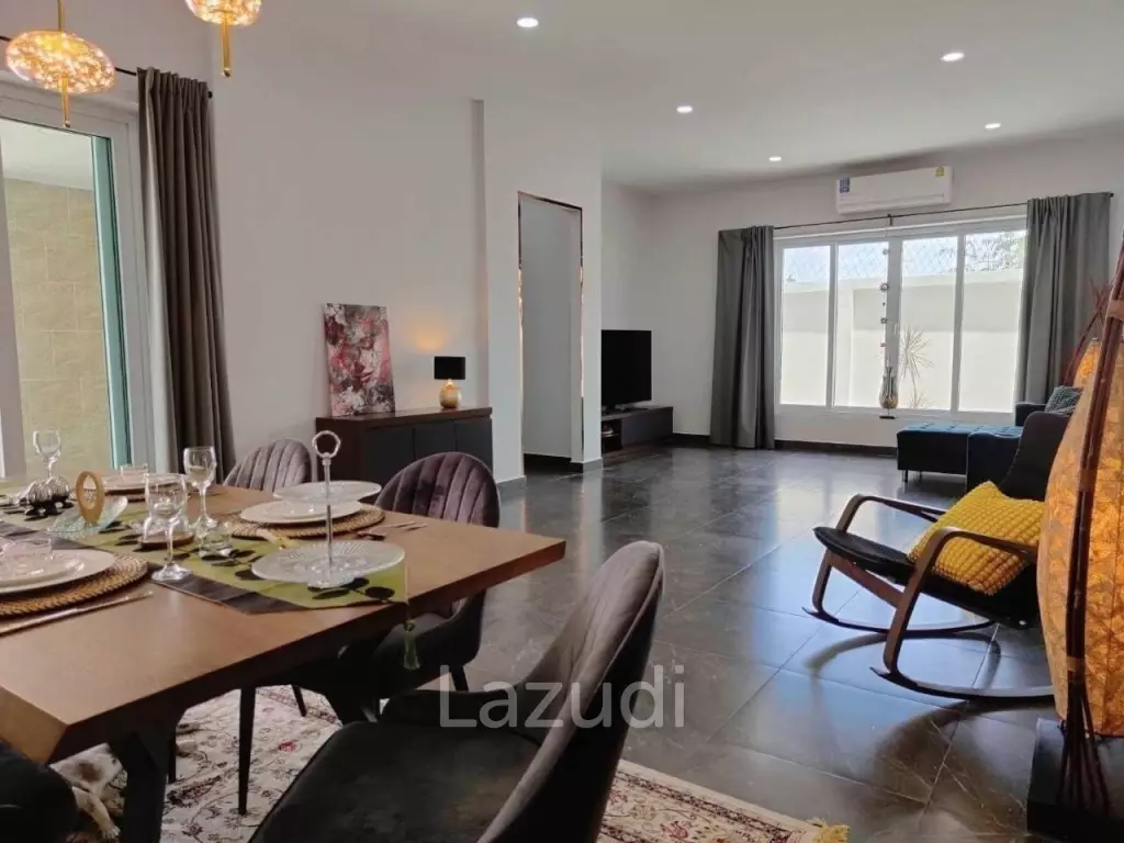 3 Beds 4 Baths 285 SQ.M. Private House in Huay Yai