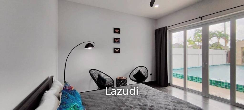 3 Beds 4 Baths 285 SQ.M. Private House in Huay Yai