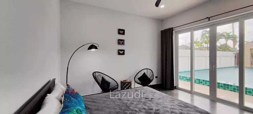 3 Beds 4 Baths 285 SQ.M. Private House in Huay Yai