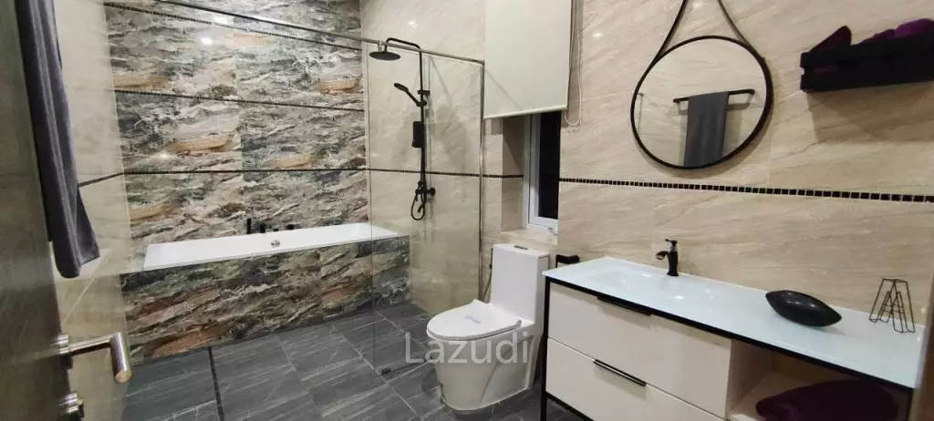 3 Beds 4 Baths 285 SQ.M. Private House in Huay Yai