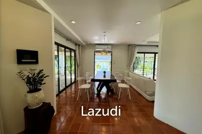 Peaceful 3 or 4-Bedroom Villa with Stunning Outdoor Space in Paklok