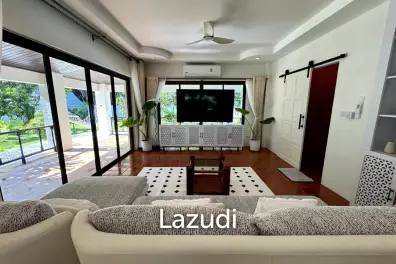 Peaceful 3 or 4-Bedroom Villa with Stunning Outdoor Space in Paklok