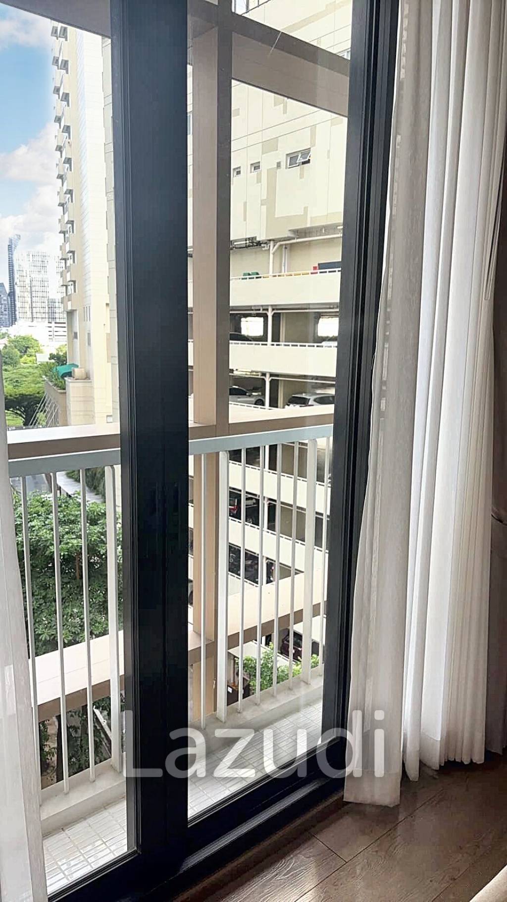 Studio 1 Bath 33 SQ.M Park Origin Phromphong