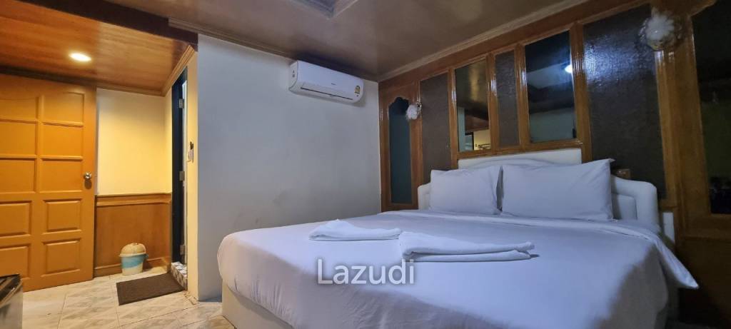15 Room 450 SQ.M. Guesthouse in Jomtien Plaza Condotel