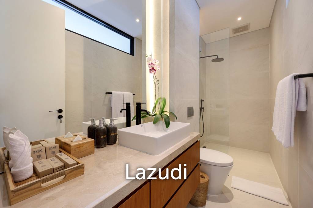 Modern 3 Bedroom Villa in Nelayan, Batu Bolong, A Prime Investment Opportunity