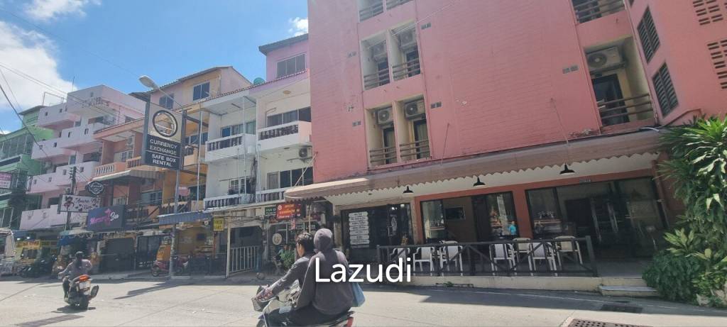 3 Beds 4 Baths 304 SQ.M.  Commercial Building in Buakhao