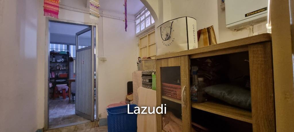 3 Beds 4 Baths 304 SQ.M.  Commercial Building in Buakhao