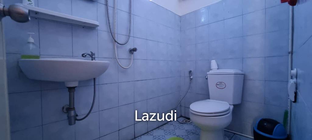 3 Beds 4 Baths 304 SQ.M.  Commercial Building in Buakhao