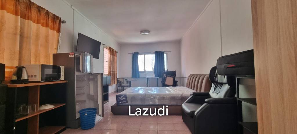 3 Beds 4 Baths 304 SQ.M.  Commercial Building in Buakhao