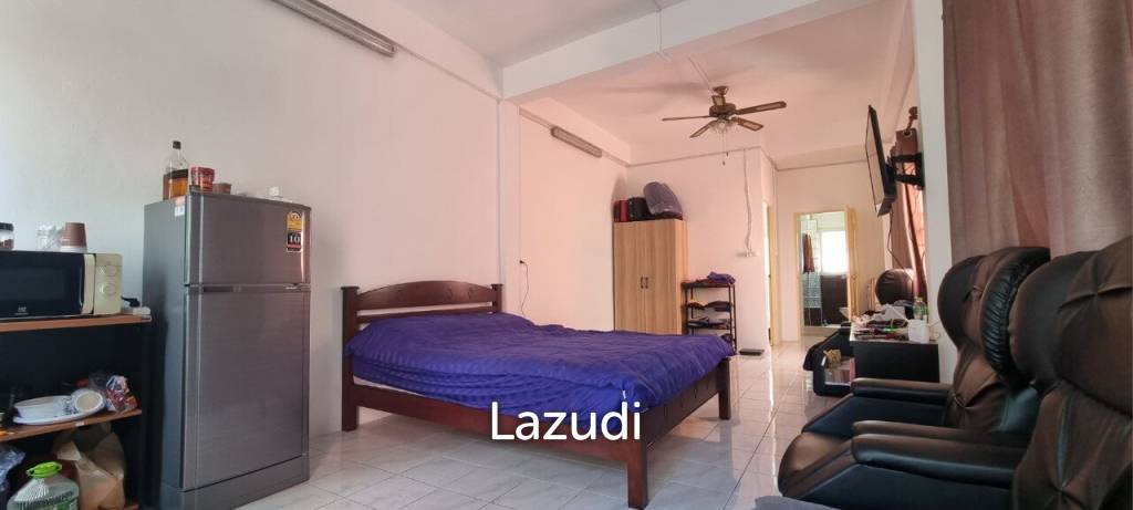 3 Beds 4 Baths 304 SQ.M.  Commercial Building in Buakhao