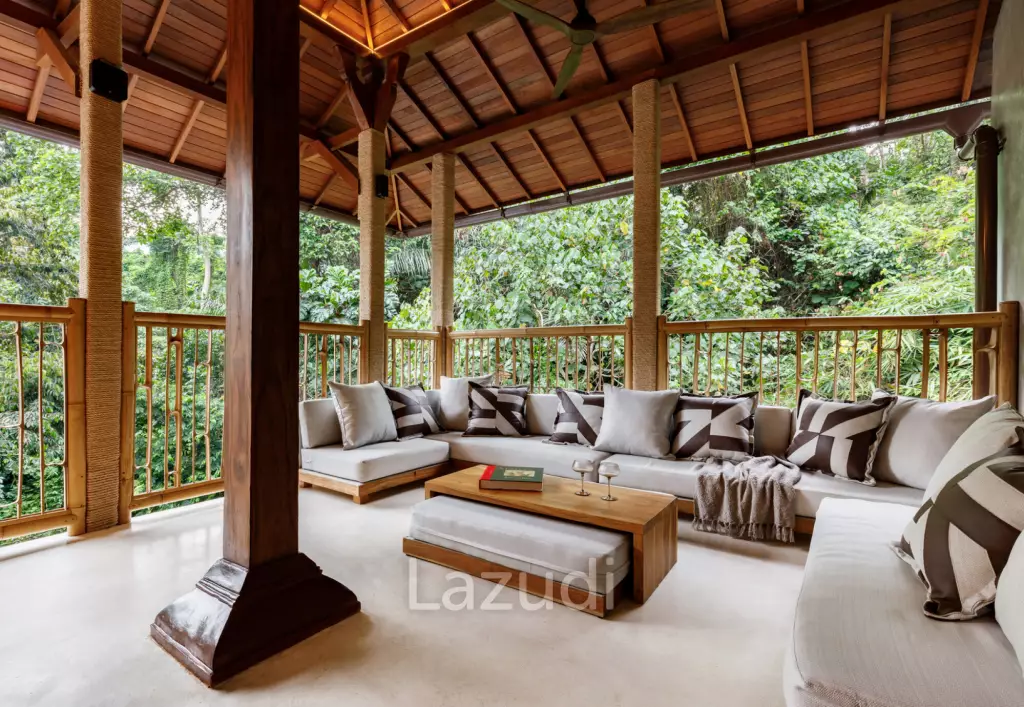 Luxurious Jungle Retreat Exquisite Villa for Lease in Ubud