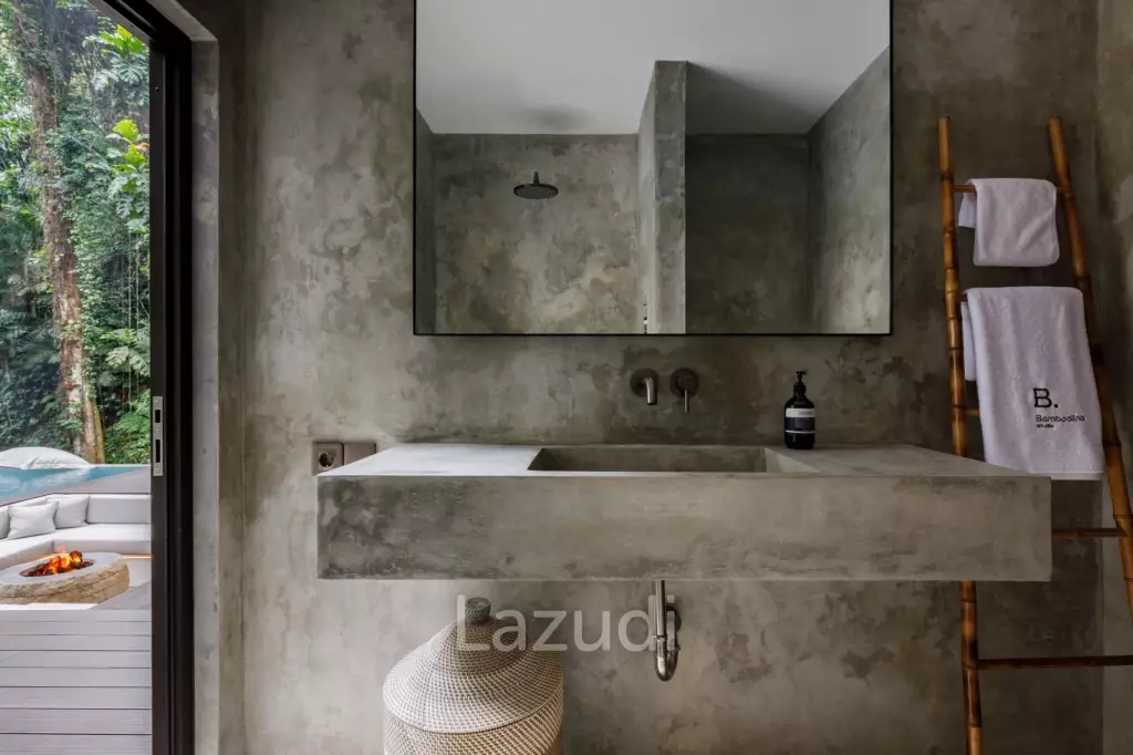 Luxurious Jungle Retreat Exquisite Villa for Lease in Ubud