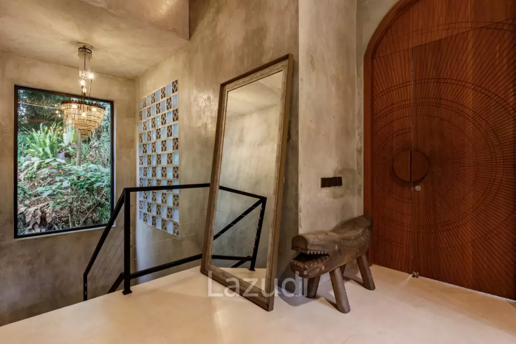Luxurious Jungle Retreat Exquisite Villa for Lease in Ubud