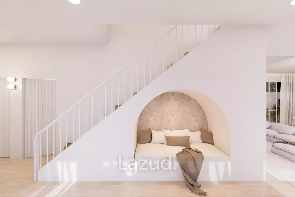 Modern Luxury in Kedungu: A beautiful 3-Bedroom with magnificent ricefield views.