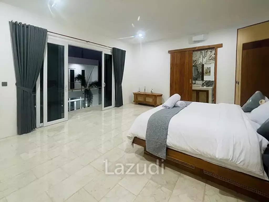 Premium Leasehold Property with Expansive Pool in Canggu – Tumbak Bayuh: Only 10 Minutes to Pererenan Beach
