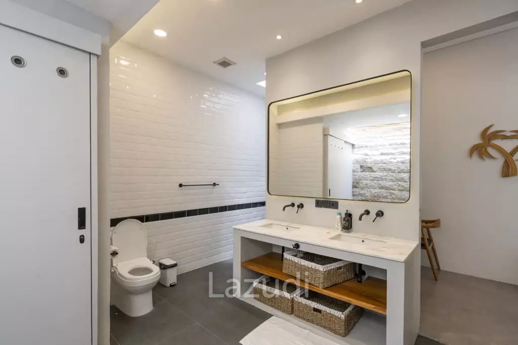 Charming Newly Renovated 4 Bedroom Villa in Berawa, Ideal Investment Opportunity