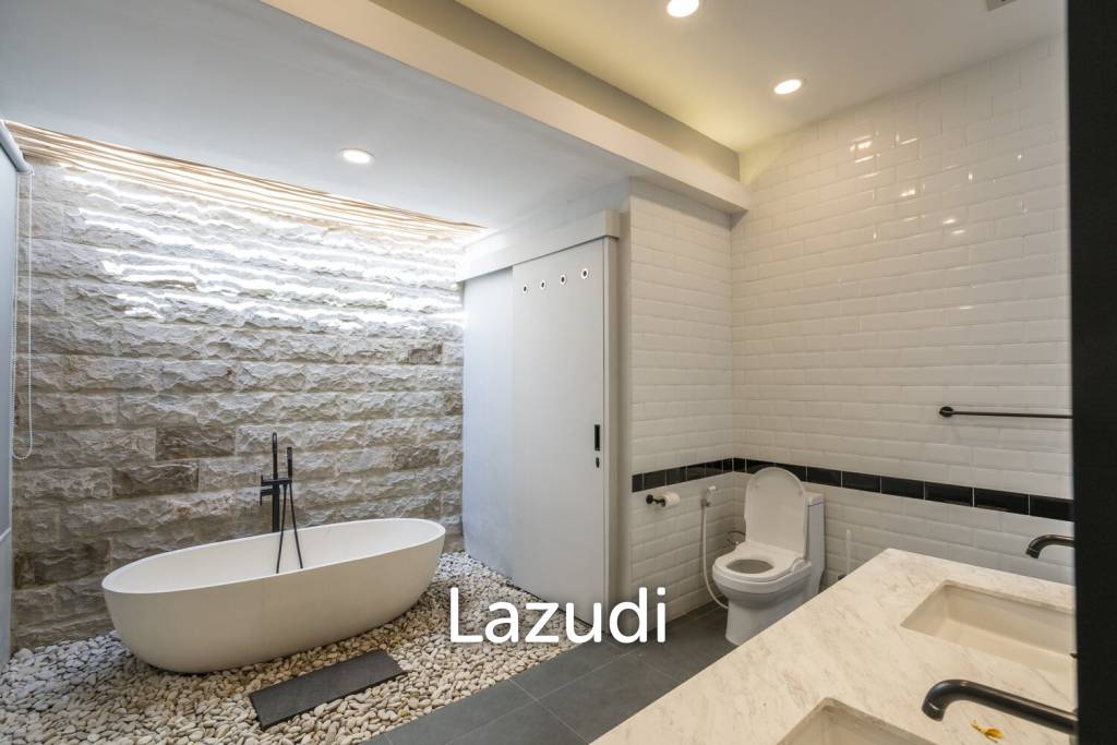 Charming Newly Renovated 4 Bedroom Villa in Berawa, Ideal Investment Opportunity