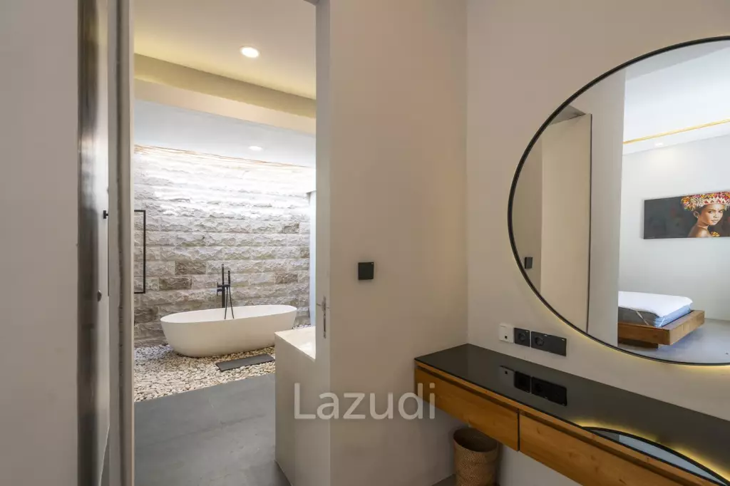 Charming Newly Renovated 4 Bedroom Villa in Berawa, Ideal Investment Opportunity
