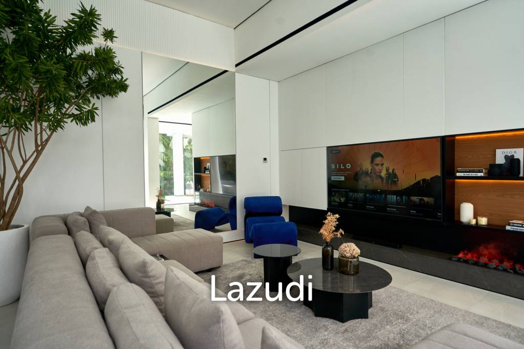 Modern Luxury Meets Smart Living, A Premier 3 Bedroom Villa in Berawa, Canggu