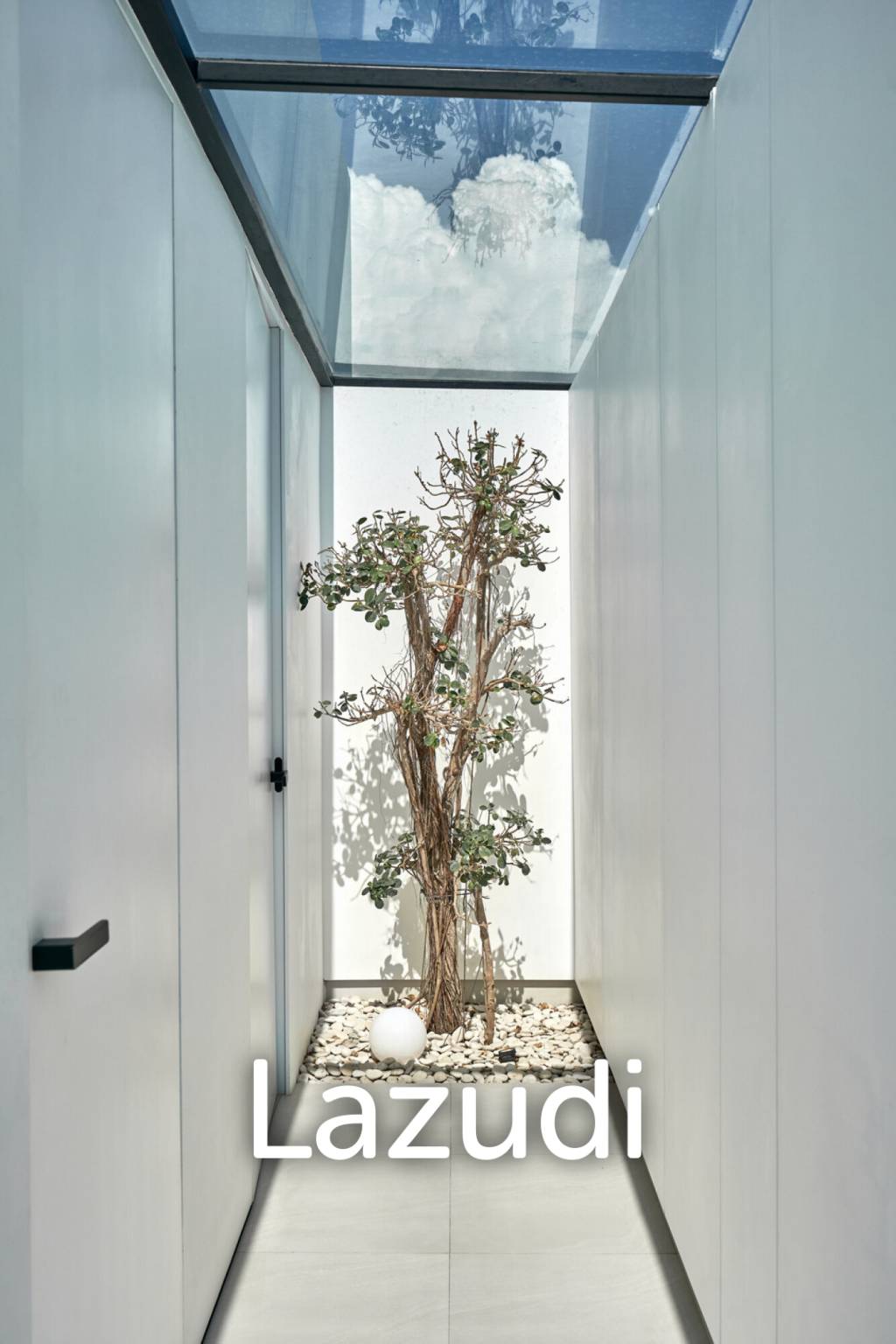 Modern Luxury Meets Smart Living, A Premier 3 Bedroom Villa in Berawa, Canggu