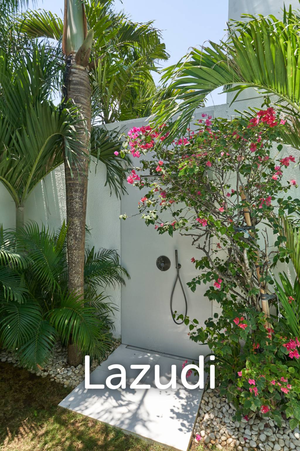 Modern Luxury Meets Smart Living, A Premier 3 Bedroom Villa in Berawa, Canggu