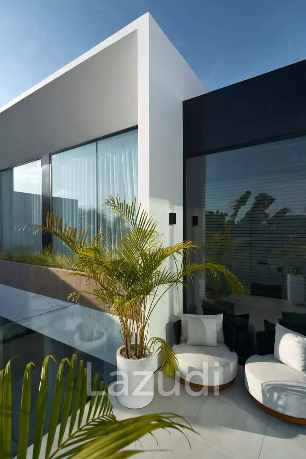 Modern Luxury Meets Smart Living, A Premier 3 Bedroom Villa in Berawa, Canggu