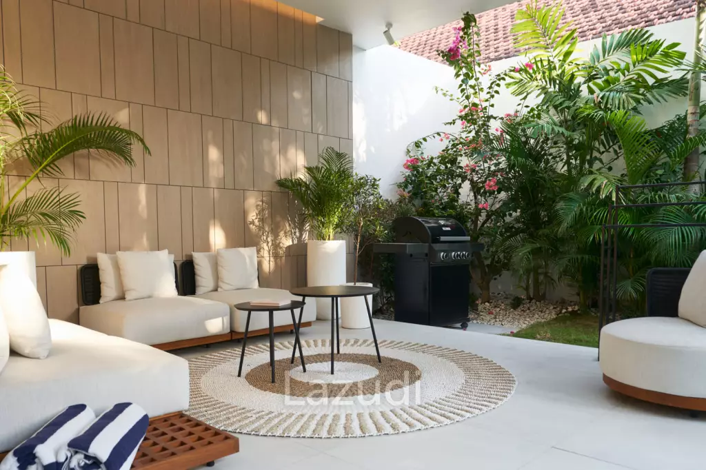 Modern Luxury Meets Smart Living, A Premier 3 Bedroom Villa in Berawa, Canggu
