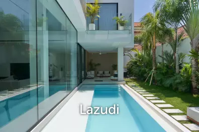 Modern Luxury Meets Smart Living, A Premier 3 Bedroom Villa in Berawa, Canggu