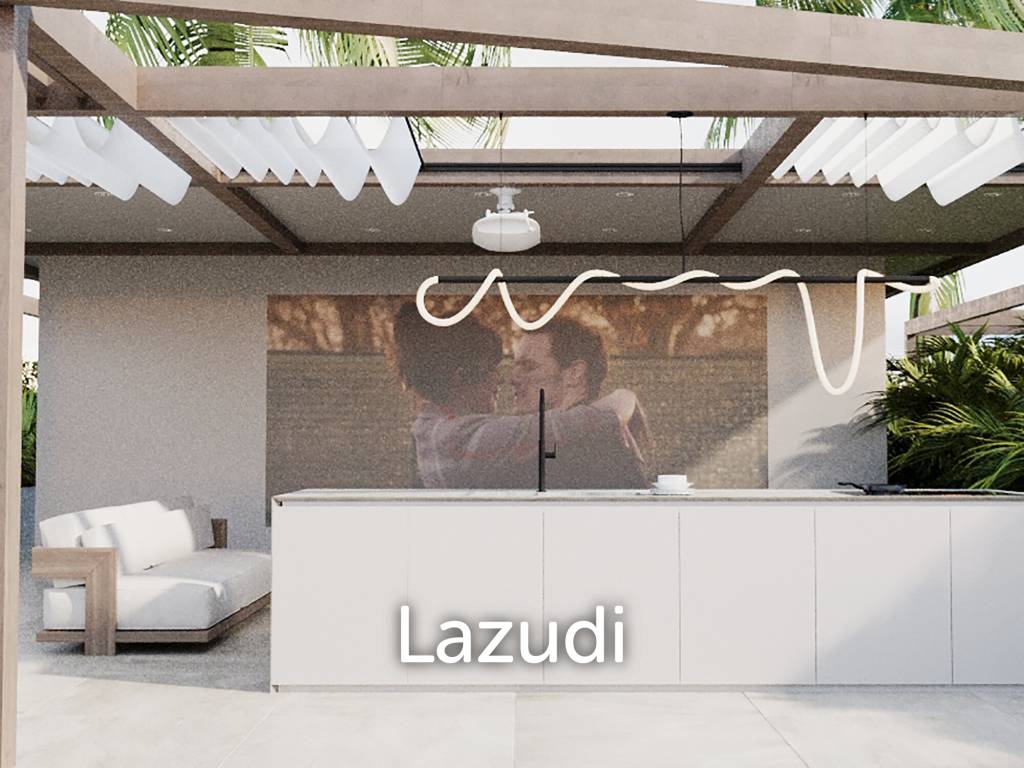 Mesmeric Rooftop Retreat: Resplendent Leasehold Residence in Canggu – Seseh