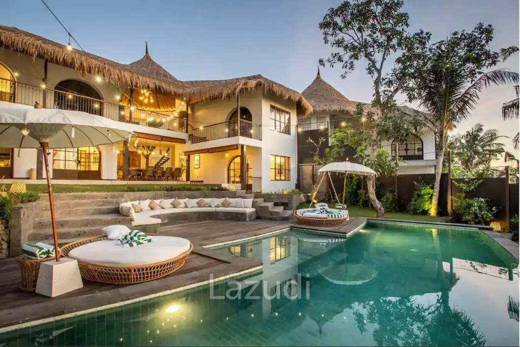 Spectacular Villa in Bali with Rice Field Views and Proximity to Amenities and Gym